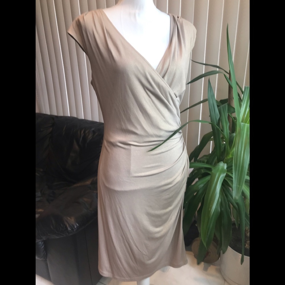 Gold stretchy sleeveless dress